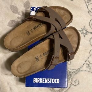 Brand New Women’s Birkenstock Sandals Size 9
